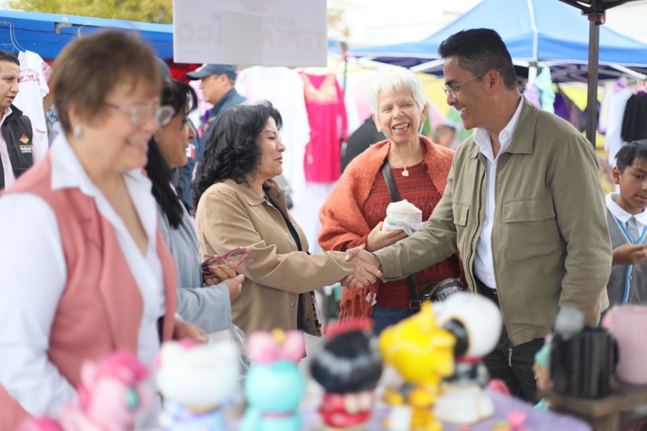 Imagen 1 de 3: Exposición de artesanía en Mineral de la Reforma