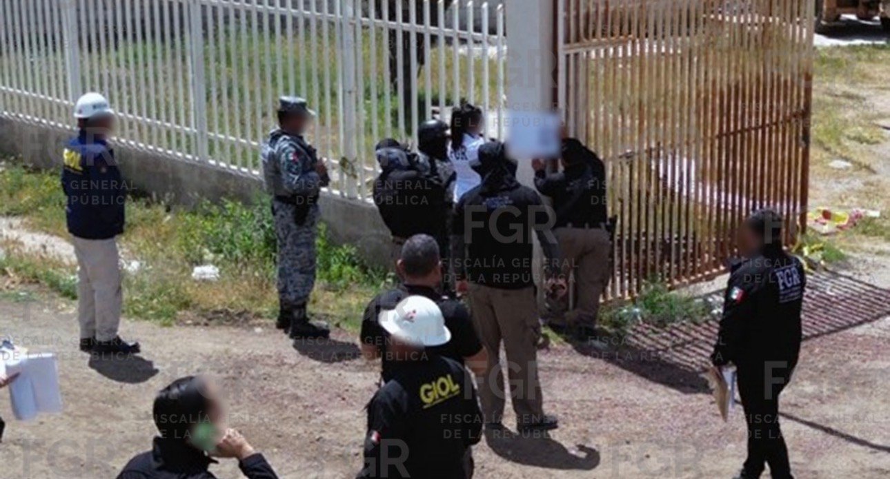 Imagen 3 de 3: Aseguran tomas clandestinas en Mineral de la Reforma